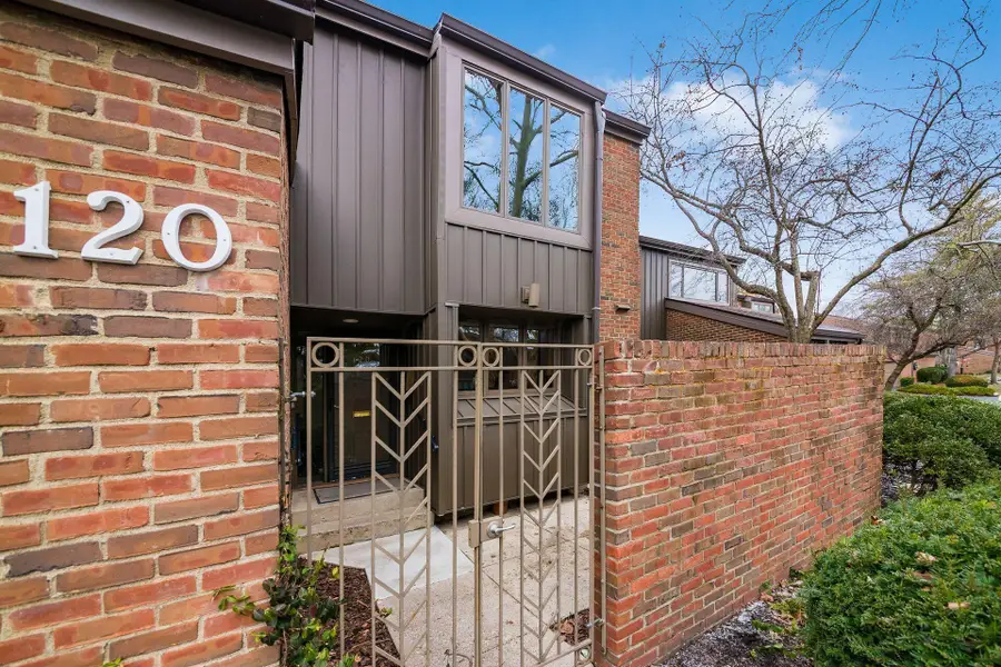 120 Glen Circle, Worthington, OH 43085 - Image #3