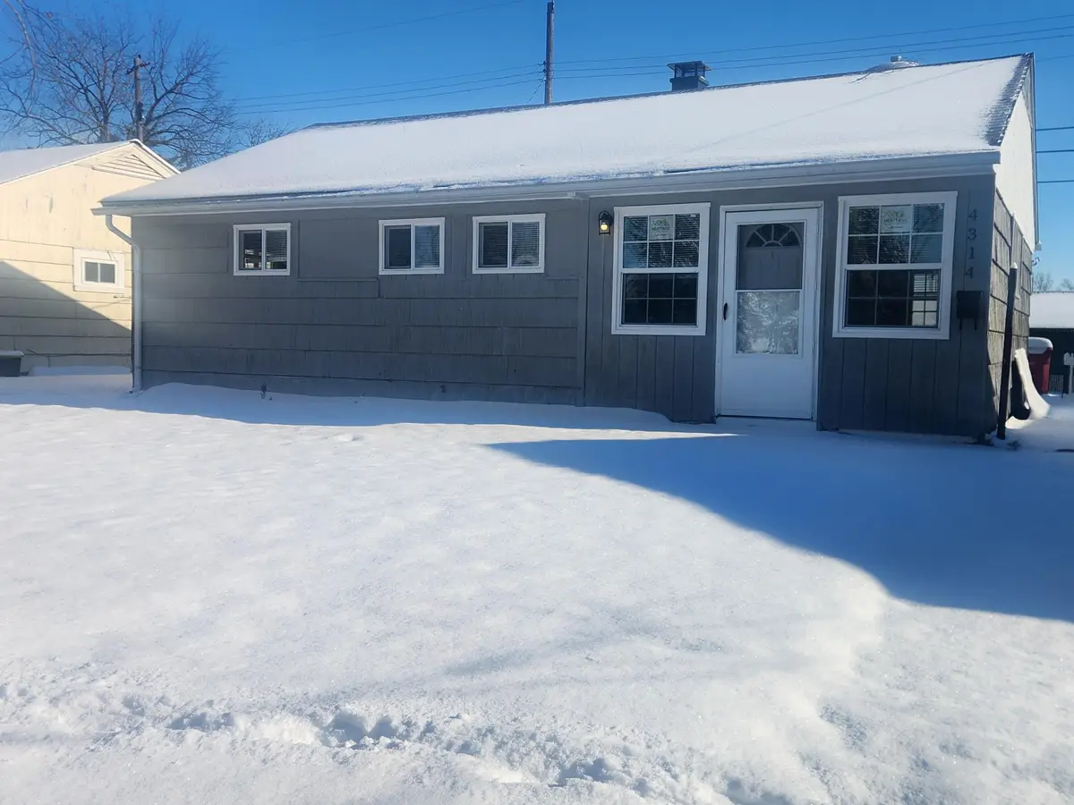 4314 Robin Street, Grove City, OH 43123 - Image #1