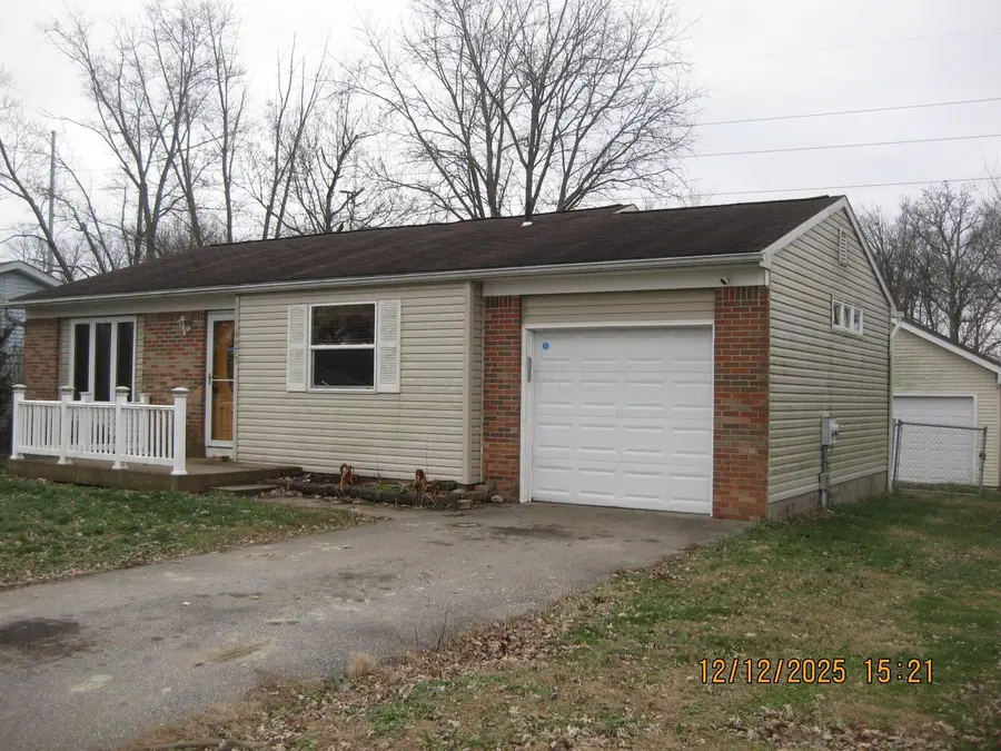 8873 Canoe Drive, Galloway, OH 43119 - Image #2