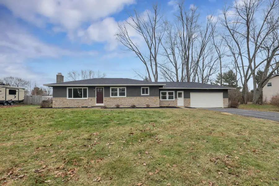 350 Lorraine Drive, Pickerington, OH 43147 - Image #2