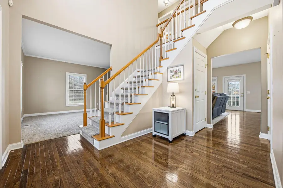 477 Stratshire Lane, Columbus, OH 43230 - Image #3