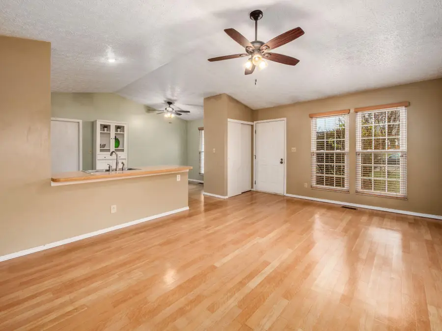 1960 Barnard Drive, Powell, OH 43065 - Image #3