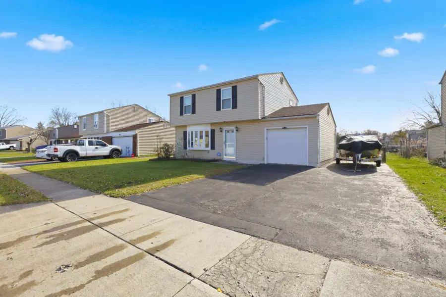 8629 Canyon Cove Road, Galloway, OH 43119 - Image #2
