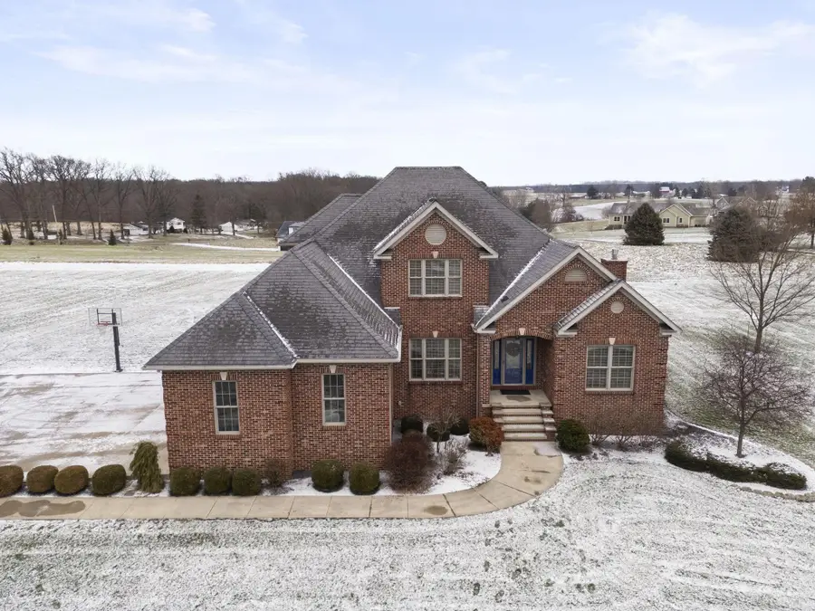1404 Greenbrier Drive, Mount Vernon, OH 43050 - Image #2