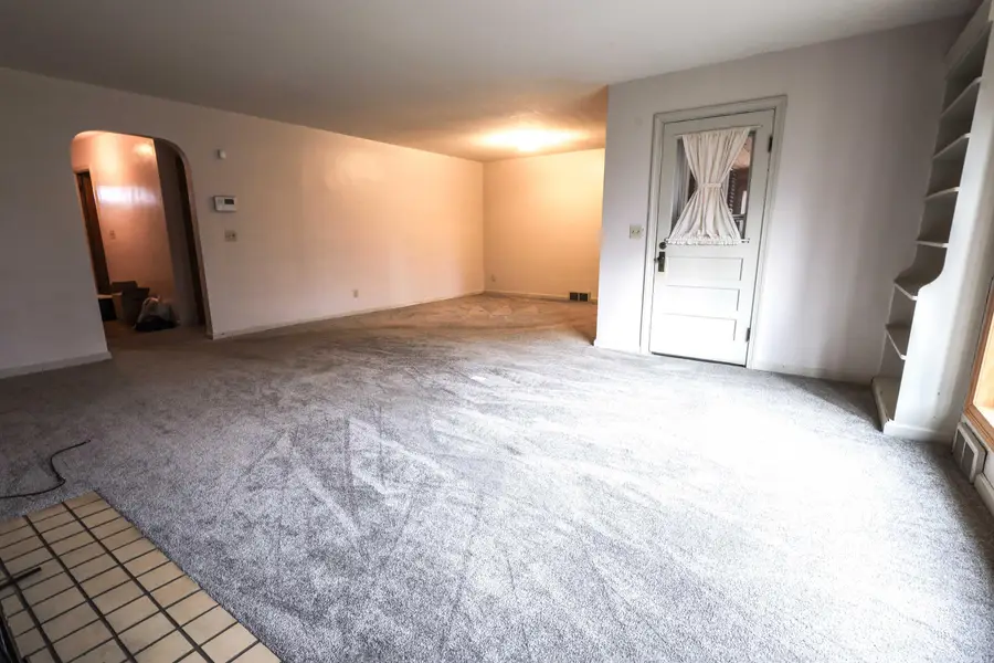 262 S Quentin Road, Newark, OH 43055 - Image #2