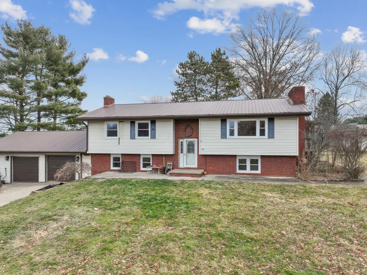 301 Sheridan Place, Somerset, OH 43783 - Image #1