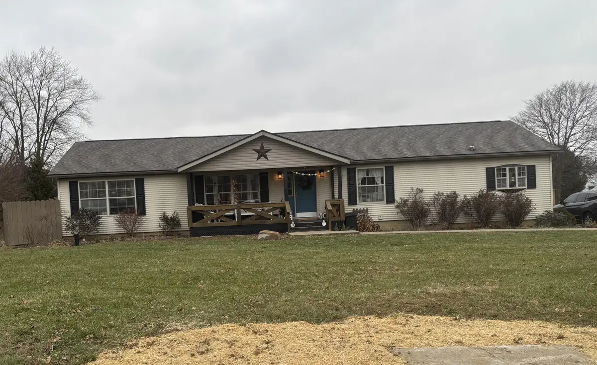 11560 Mcclimansville Cemetery Road, Mount Sterling, OH 43143 - Image #1