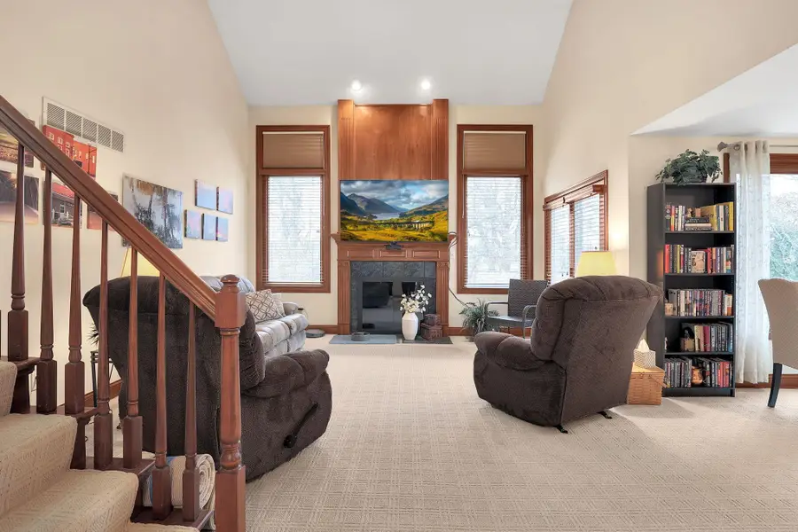 235 E Hocking Street, Canal Winchester, OH 43110 - Image #3