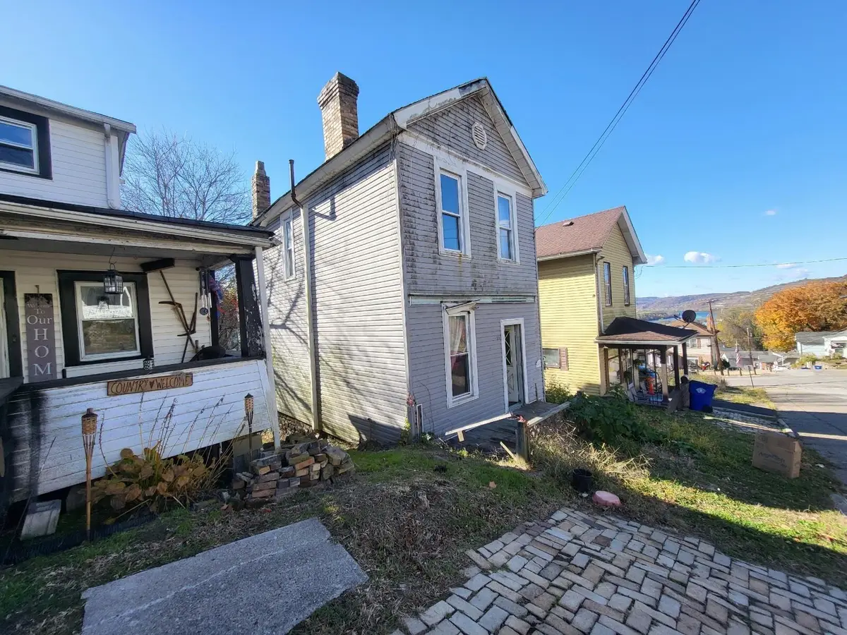 412 Grant Street, East Liverpool, OH 43920 - Image #1