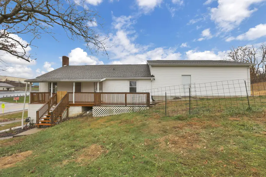 3585 East Pike, Zanesville, OH 43701 - Image #2