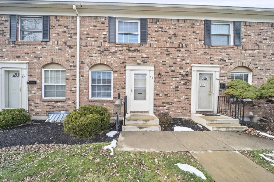 87 Tarryton Court W, Columbus, OH 43228 - Image #3