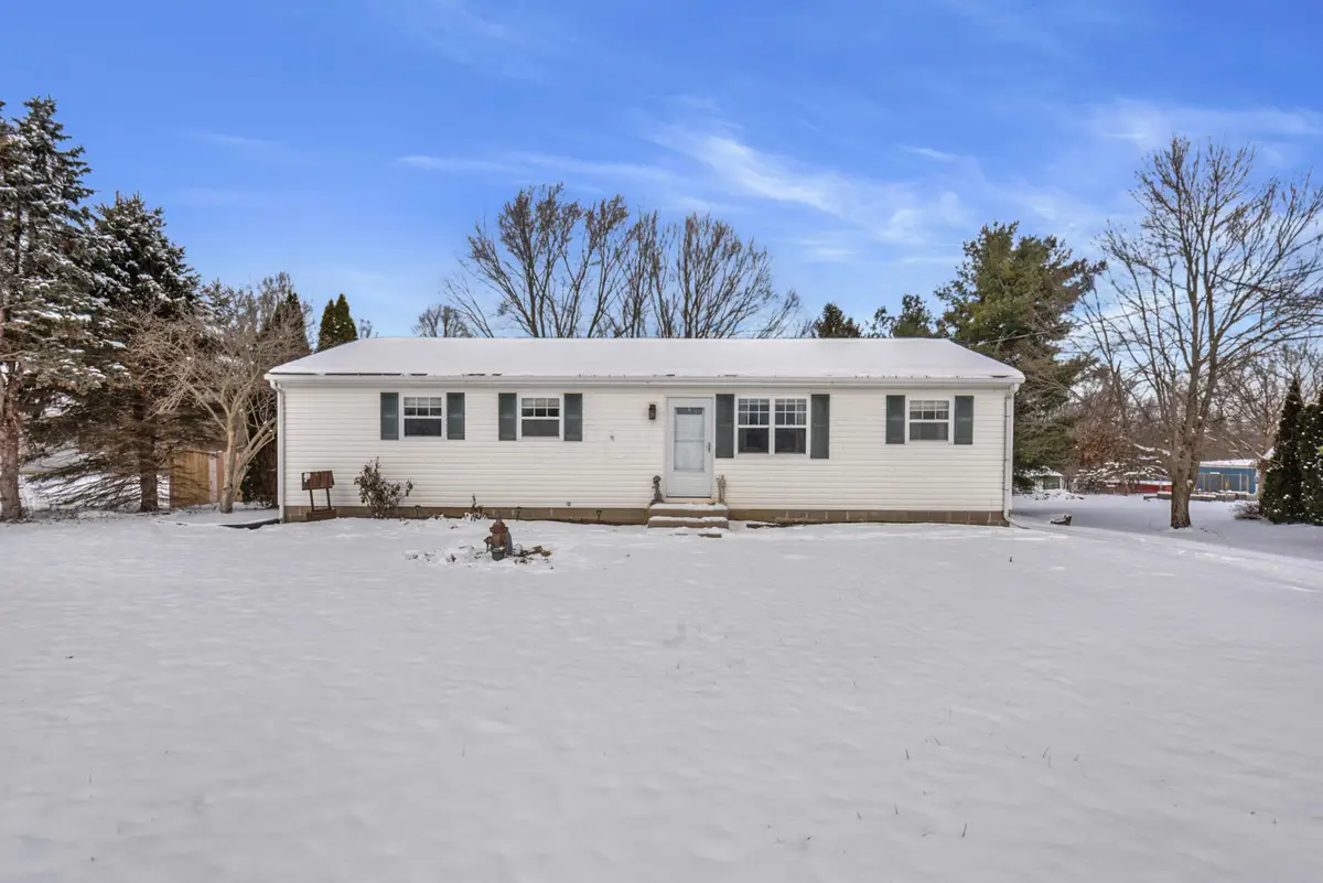 1207 Chestnut Hills Road, Granville, OH 43023 - Image #1