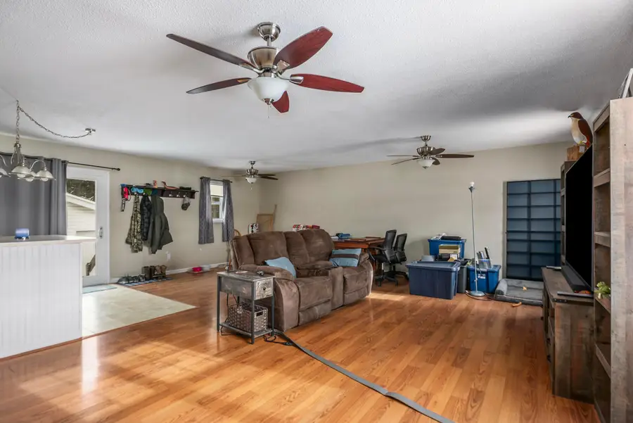 1207 Chestnut Hills Road, Granville, OH 43023 - Image #2