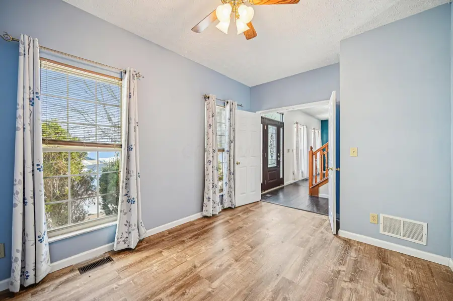 7587 Walnut Drive, Canal Winchester, OH 43110 - Image #3