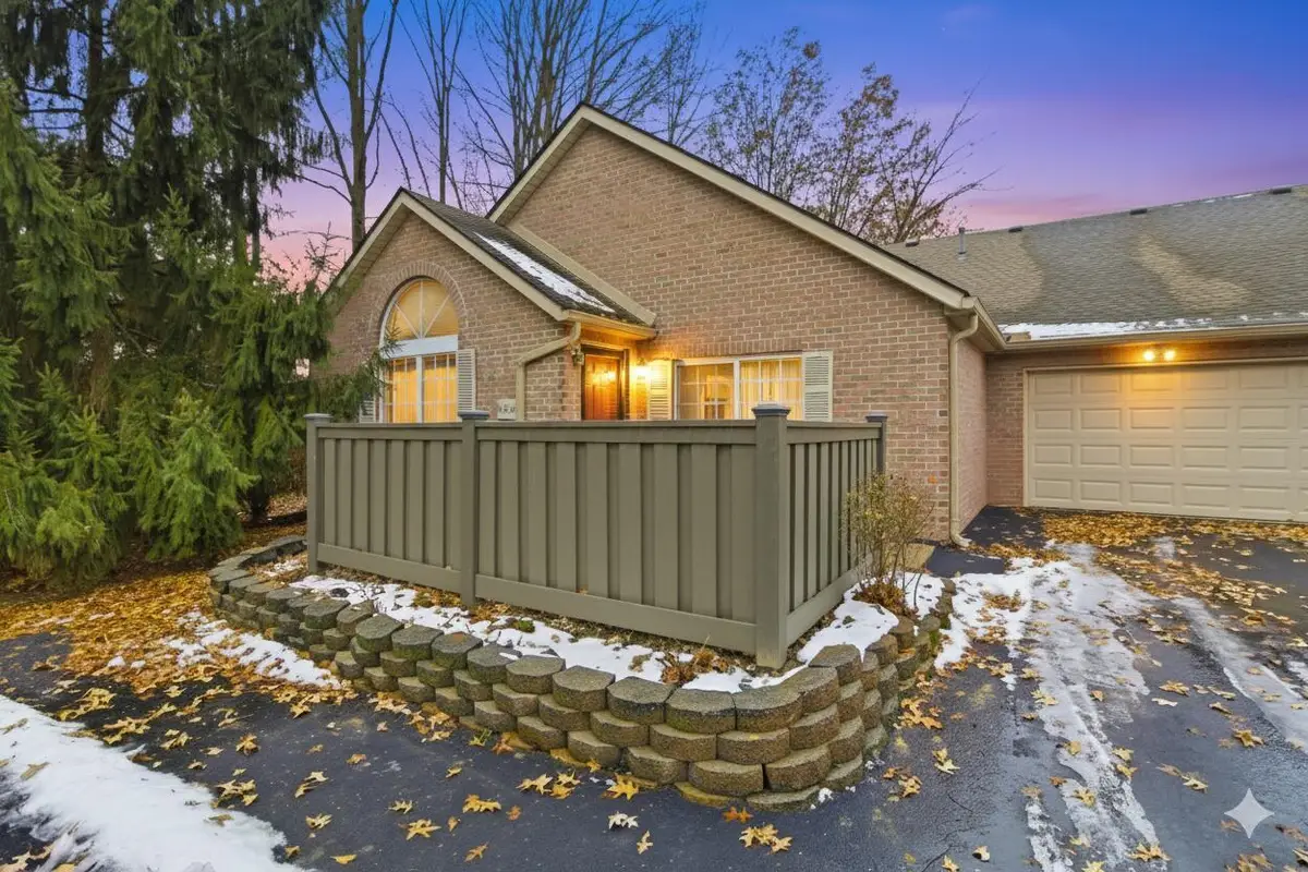 6069 Blendon Chase Drive, Westerville, OH 43081 - Image #1