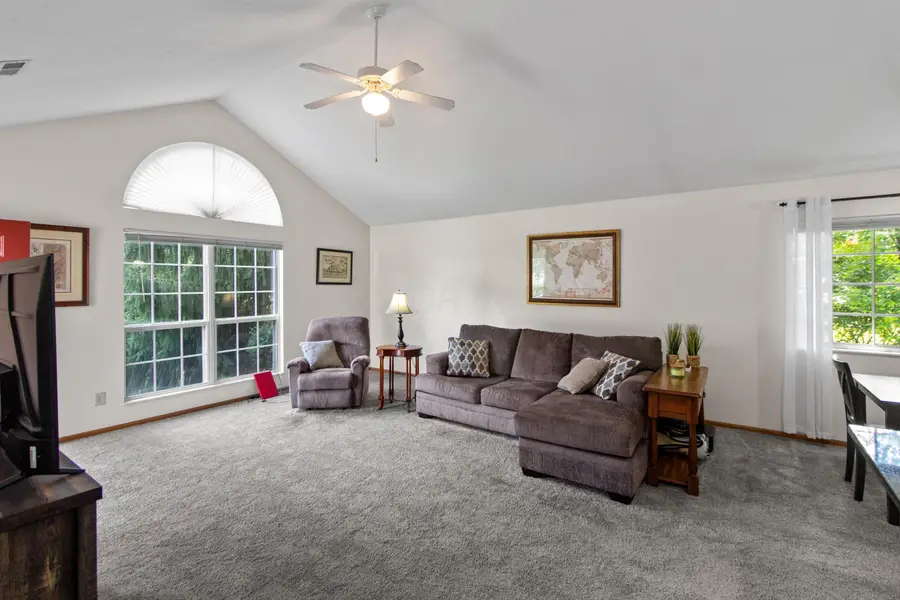 6069 Blendon Chase Drive, Westerville, OH 43081 - Image #3