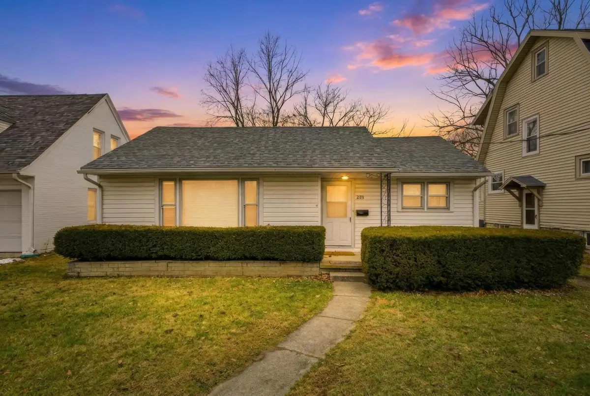 223 Forest Lawn Boulevard, Marion, OH 43302 - Image #1