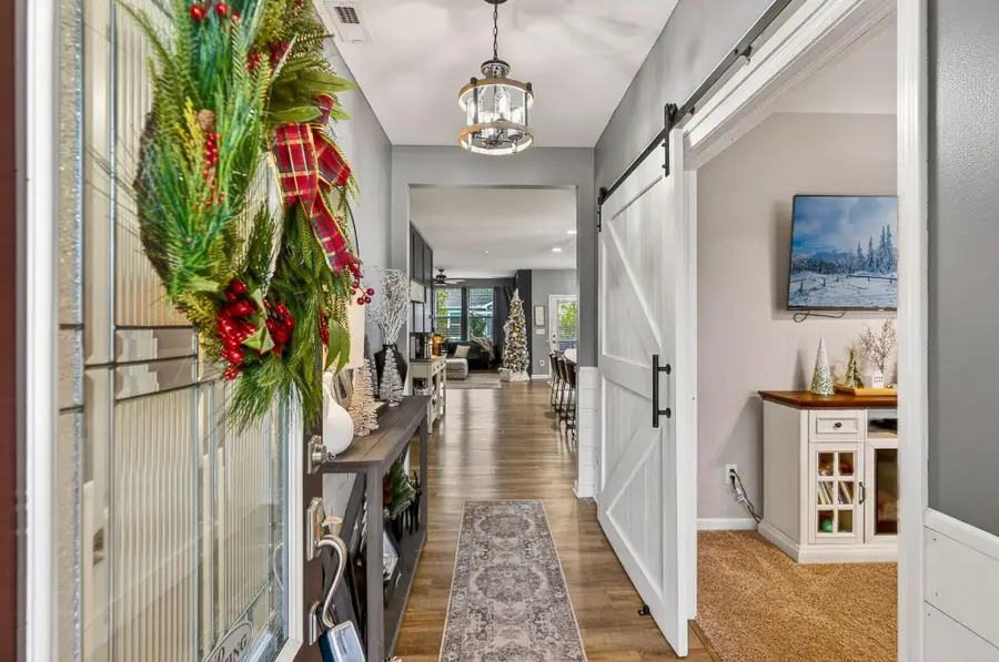 913 Zeller Circle, Pickerington, OH 43147 - Image #3