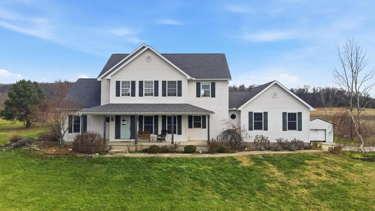 18550 Winchester Road, Ashville, OH 43103 - Image #1