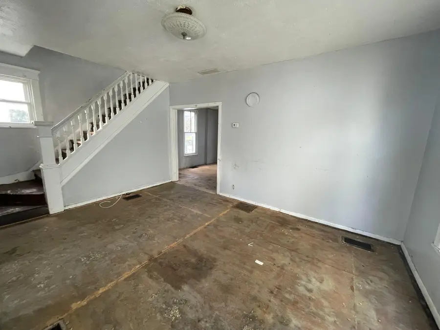 346 W Main Street, Newark, OH 43055 - Image #2