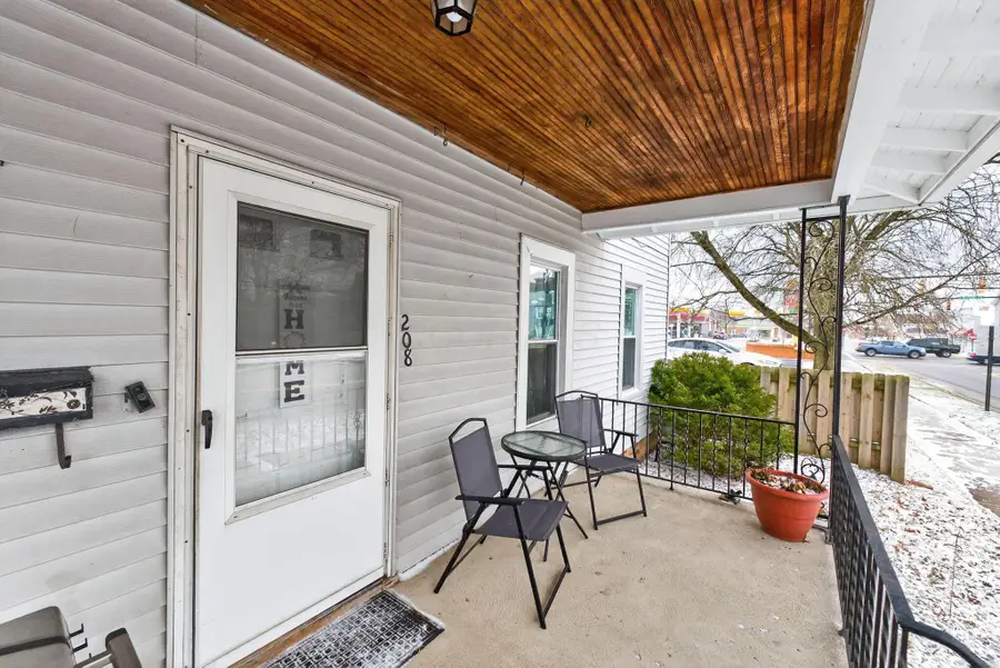 208 N Madriver Street, Bellefontaine, OH 43311 - Image #3