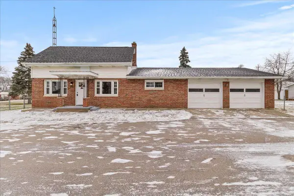 371 W Lynn Street, Saint Paris, OH 43072