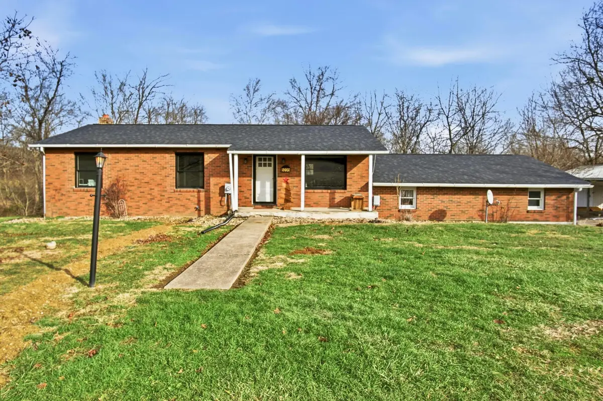 5235 Mast Road, Duncan Falls, OH 43734 - Image #1