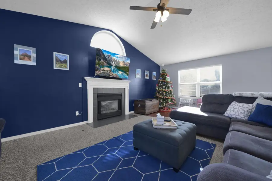 207 Aaron Court, Delaware, OH 43015 - Image #3