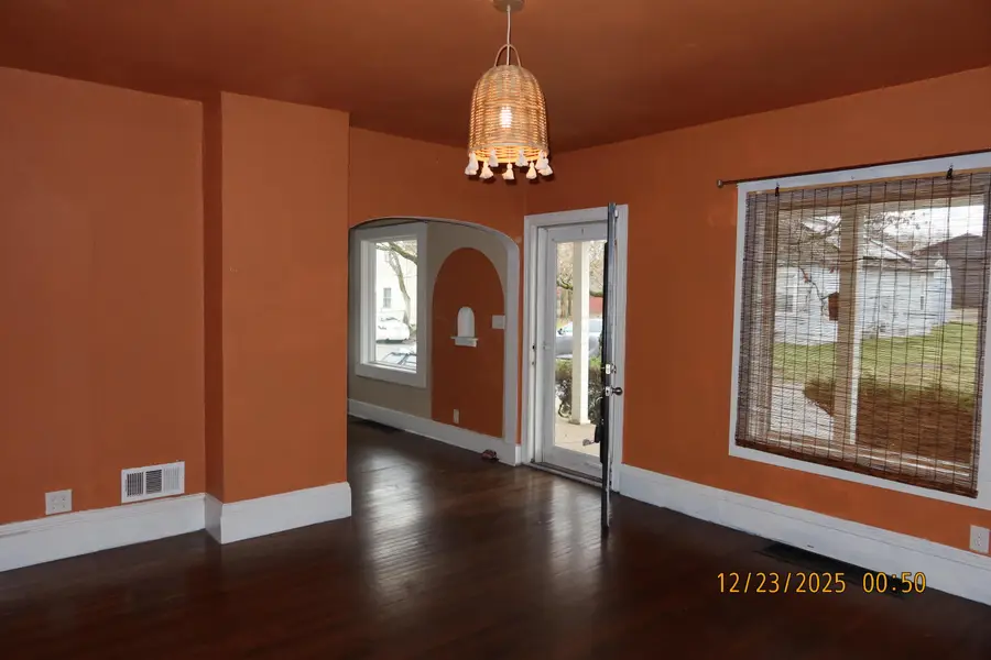 32 Cottage Street, Newark, OH 43055 - Image #3