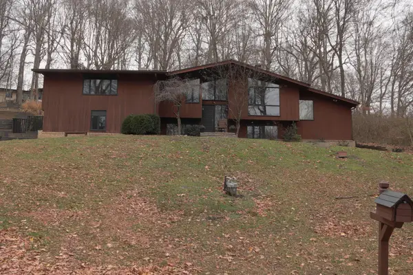 245 Overlook Drive Ne, Lancaster, OH 43130