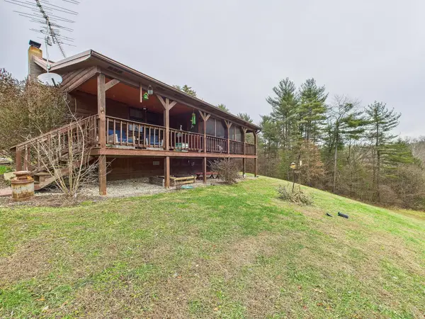 990 Royma Road Ne, Corning, OH 43730