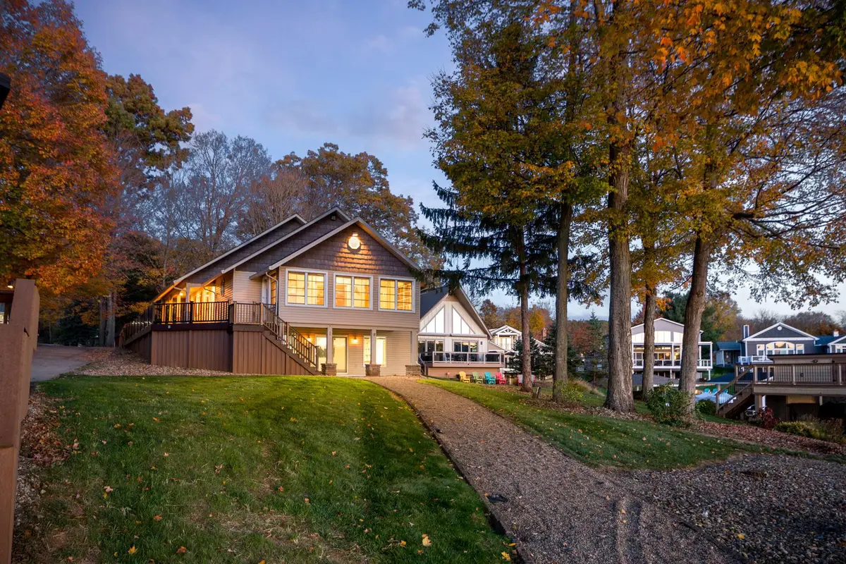 4045 Apple Valley Drive, Howard, OH 43028 - Image #1