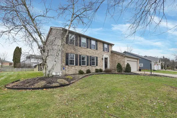 12364 Woodsfield Circle E, Pickerington, OH 43147