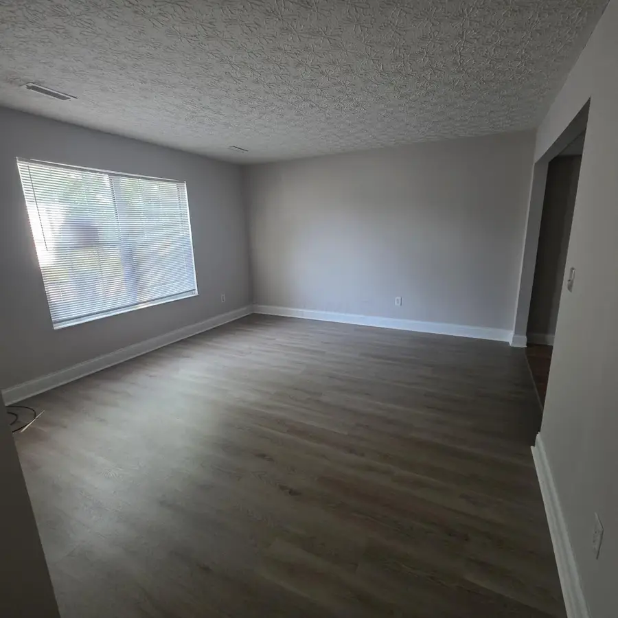 7871 Thornfield Lane, Columbus, OH 43235 - Image #3