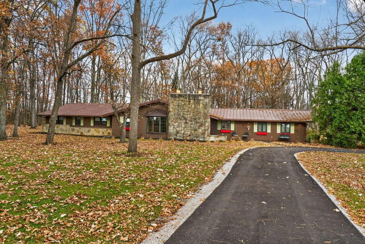 910 Lawrence Road, Caledonia, OH 43314 - Image #1