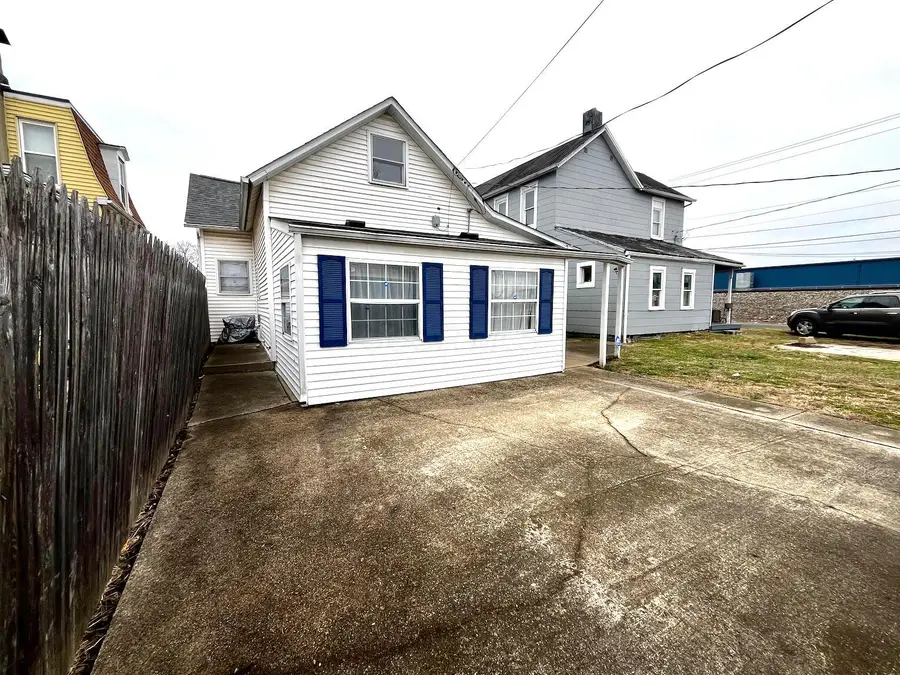 394 Clay Street, Chillicothe, OH 45601 - Image #2