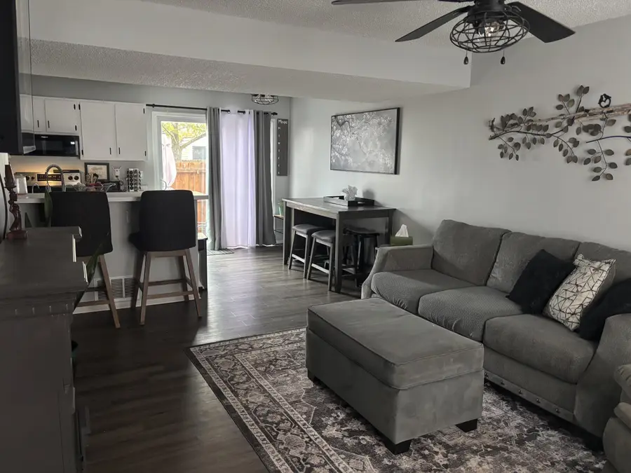 5041 Singleton Drive, Hilliard, OH 43026 - Image #2