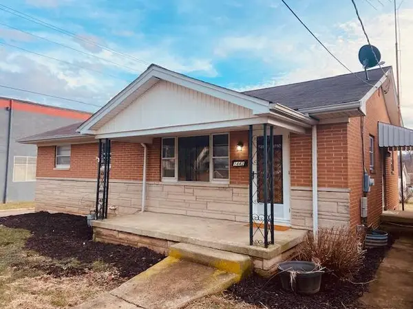 1442 E Chestnut Street, Lancaster, OH 43130