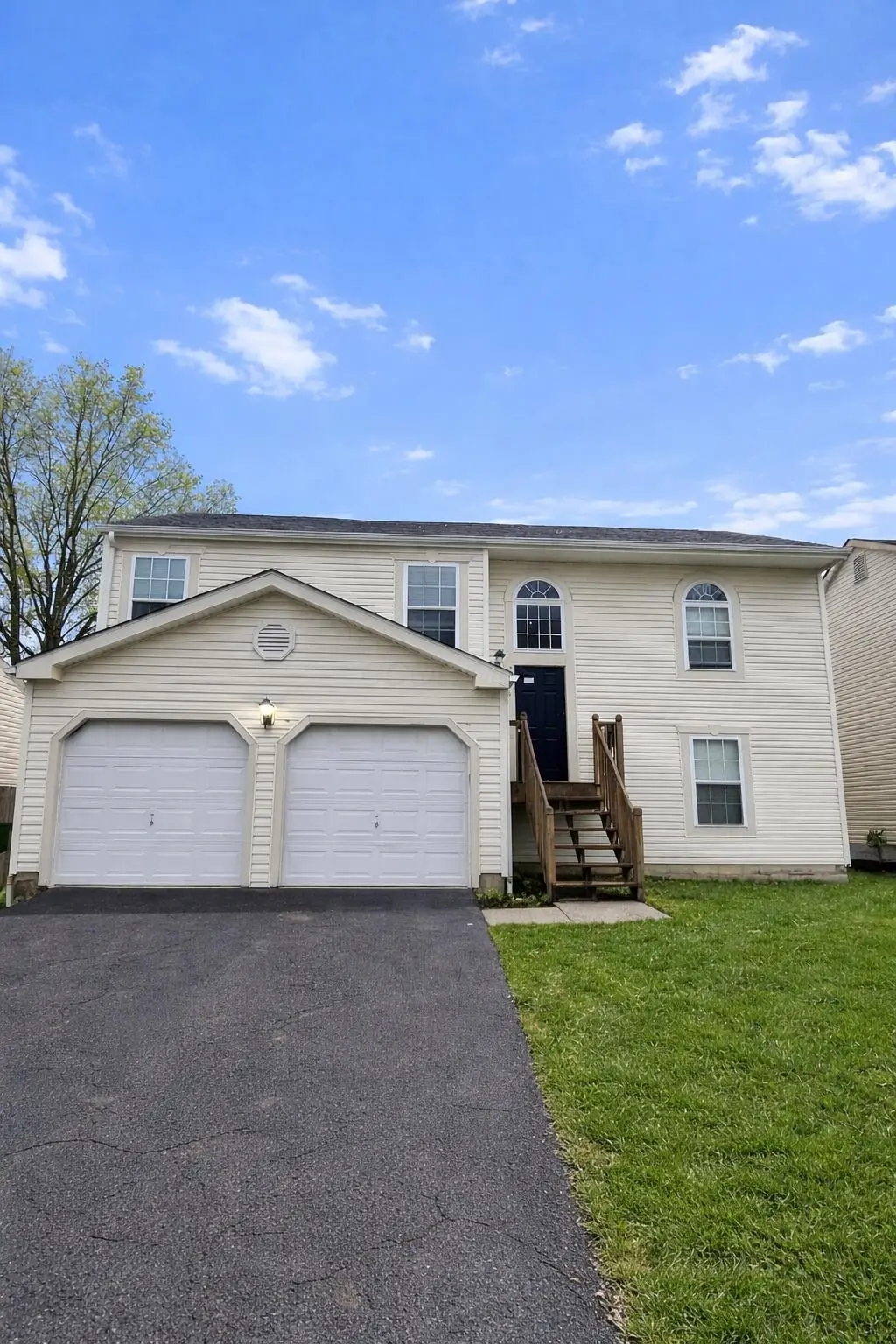 2251 Minerva Avenue, Columbus, OH 43229 - Image #1