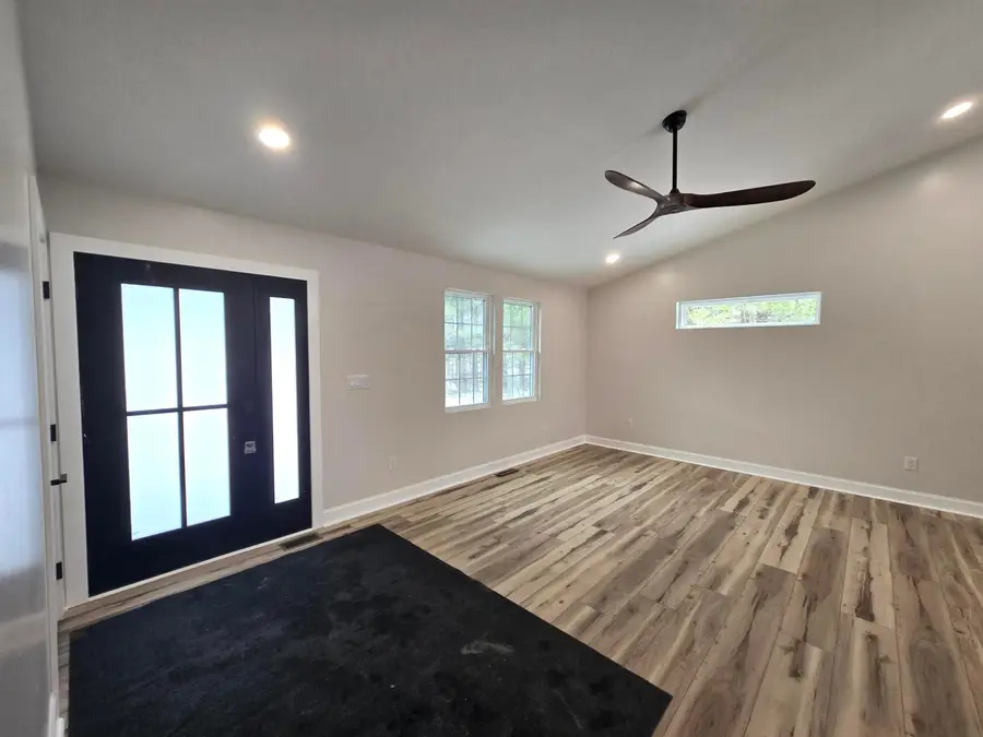 2116 Apple Valley Drive, Howard, OH 43028 - Image #2