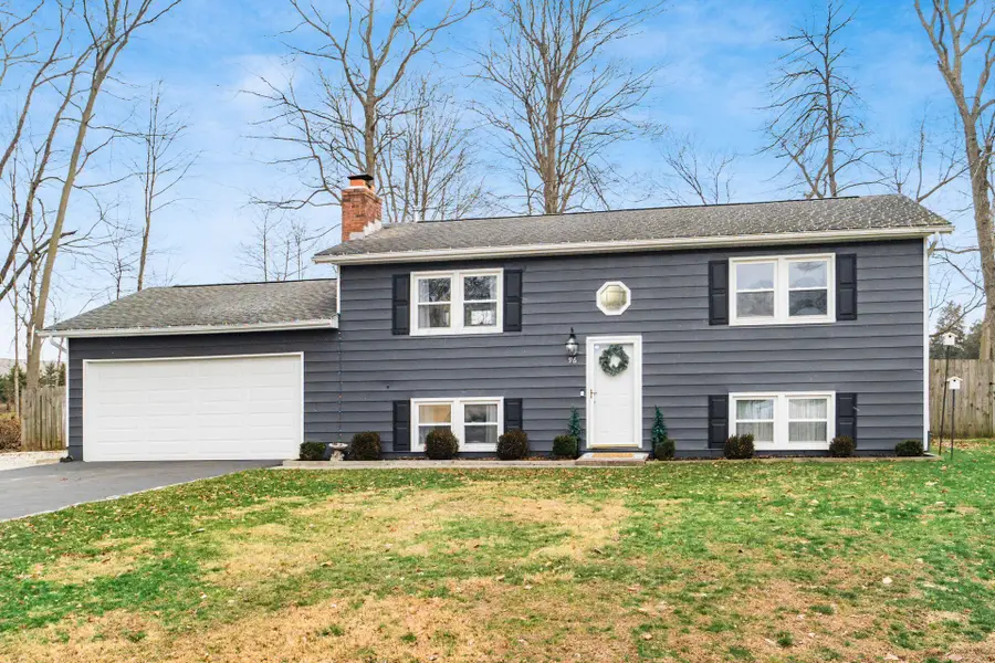 96 Aspen Lane Sw, Pataskala, OH 43062 - Image #2