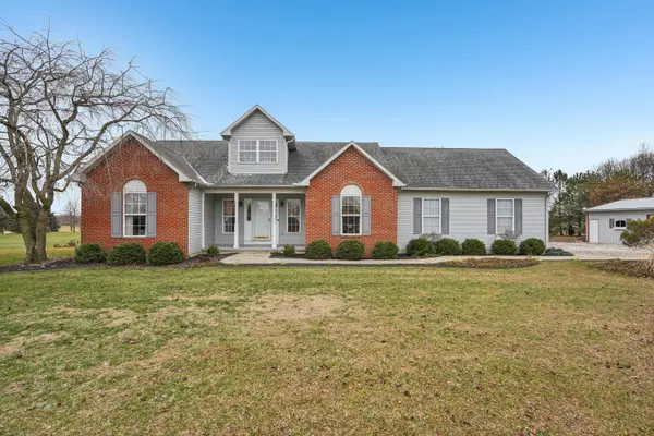 7260 State Route 56 Se, Mount Sterling, OH 43143