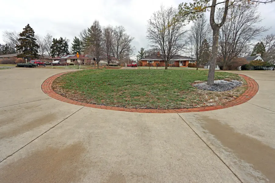 745 Highland Drive, Columbus, OH 43214 - Image #3