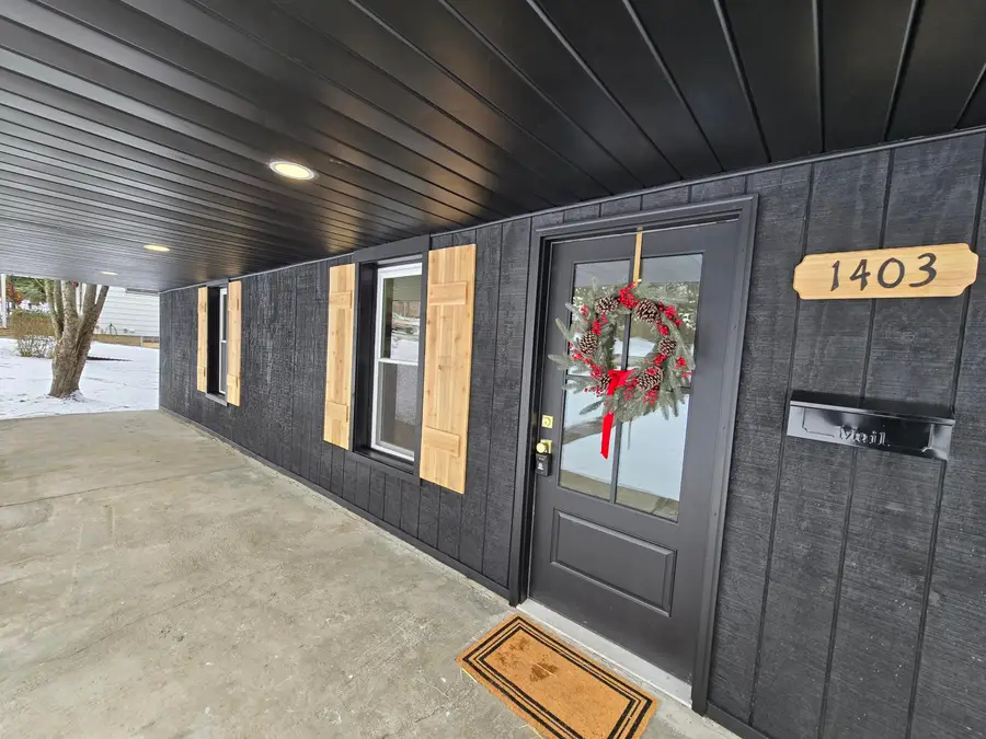 1403 Playford Avenue, Zanesville, OH 43701 - Image #3