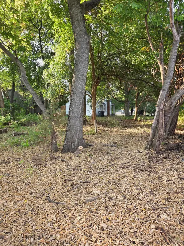 945 Chambers Road, Columbus, OH 43212