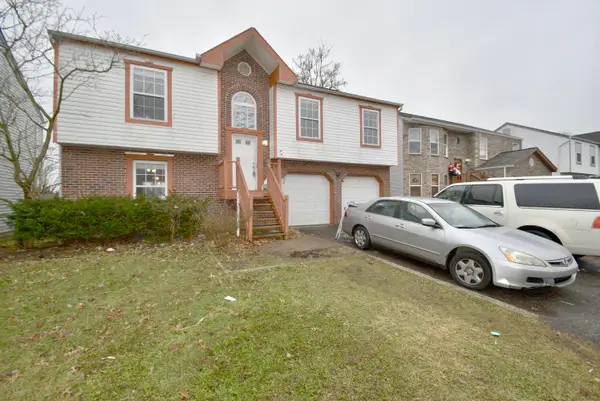 2243 Golden Leaf Lane, Columbus, OH 43223