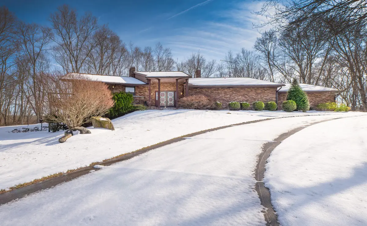 12760 Hilltop Drive, Fredericktown, OH 43019 - Image #1