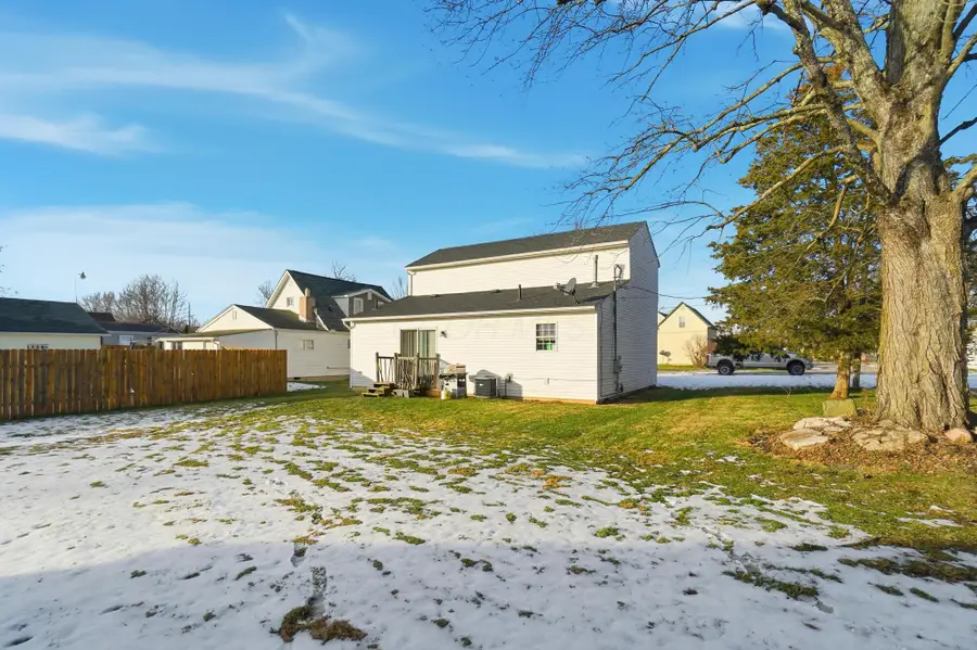 27 1st Street Sw, Pataskala, OH 43062 - Image #3