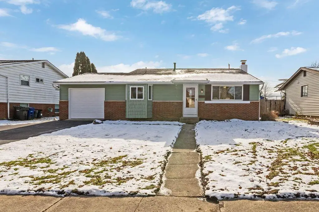 1451 Chesterton Square S, Columbus, OH 43229 - Image #1