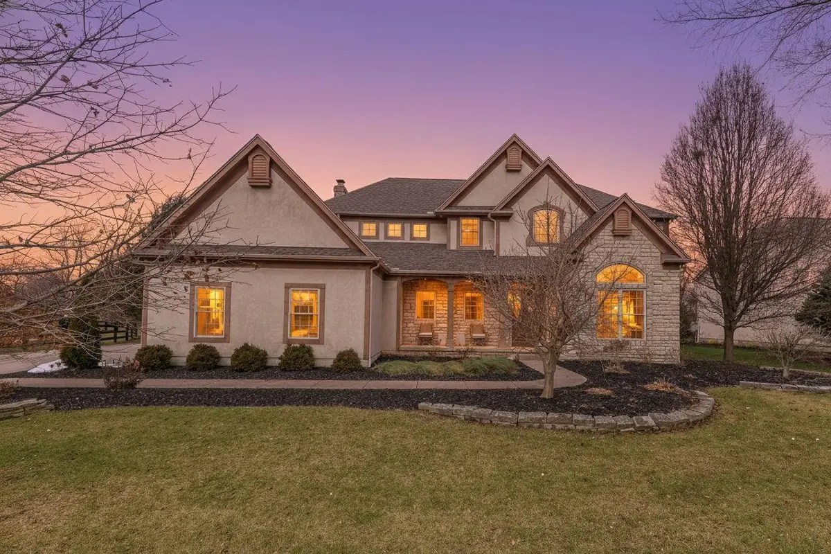 6226 Lampton Pond Drive, Hilliard, OH 43026 - Image #1